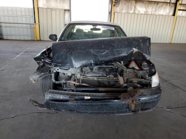 Photo 4 VIN: 2FABP7BV5AX117765 - FORD CROWN VIC 