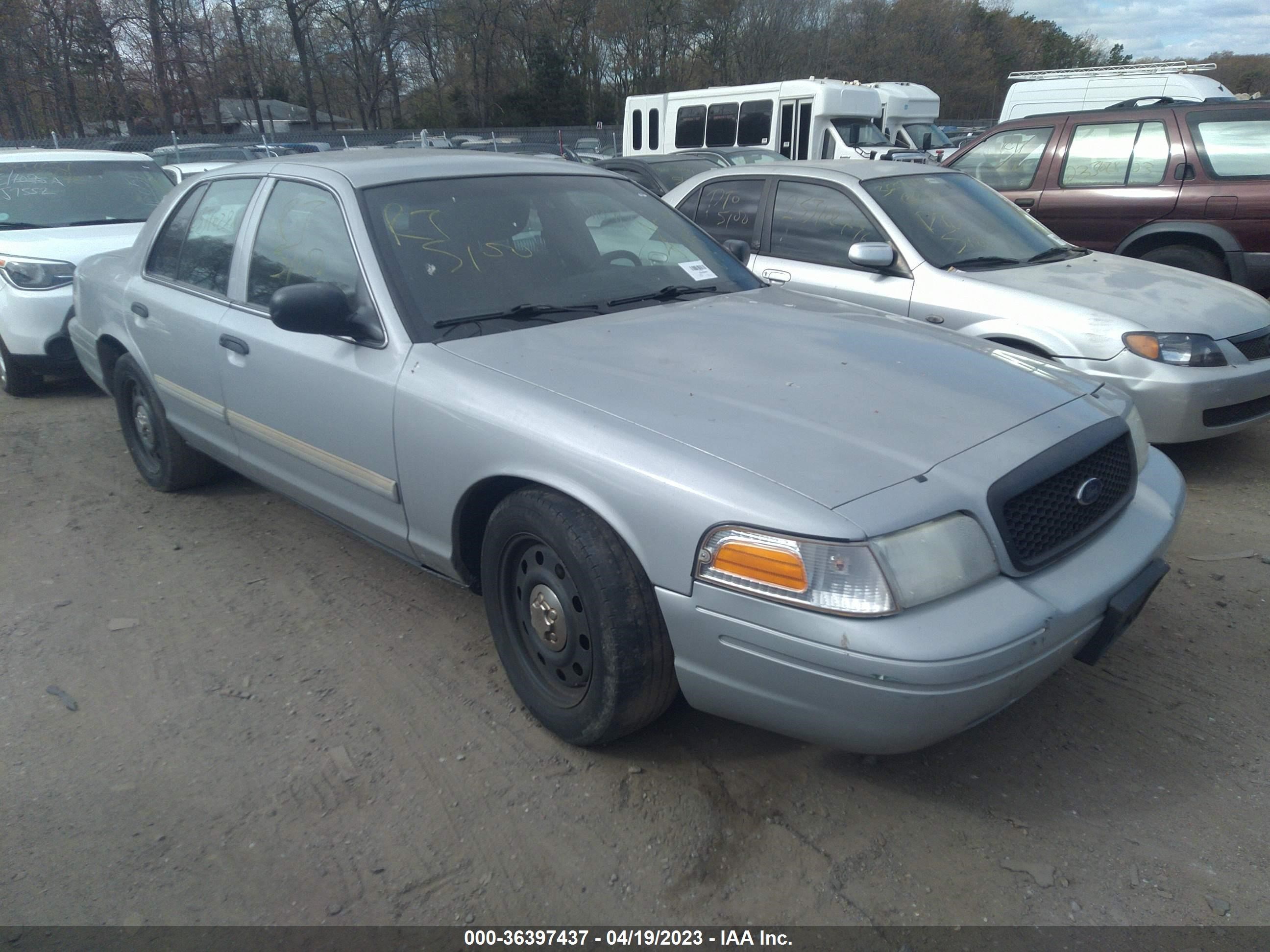 Photo 0 VIN: 2FABP7BV6BX103441 - FORD POLICE 