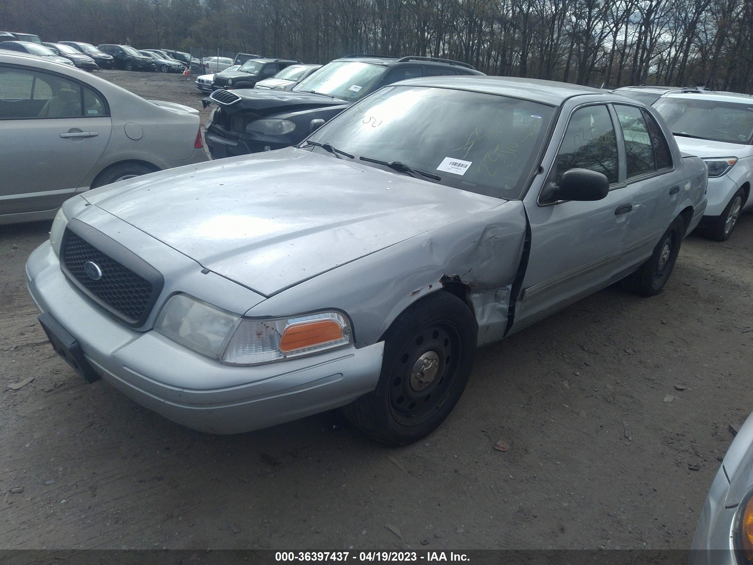 Photo 1 VIN: 2FABP7BV6BX103441 - FORD POLICE 