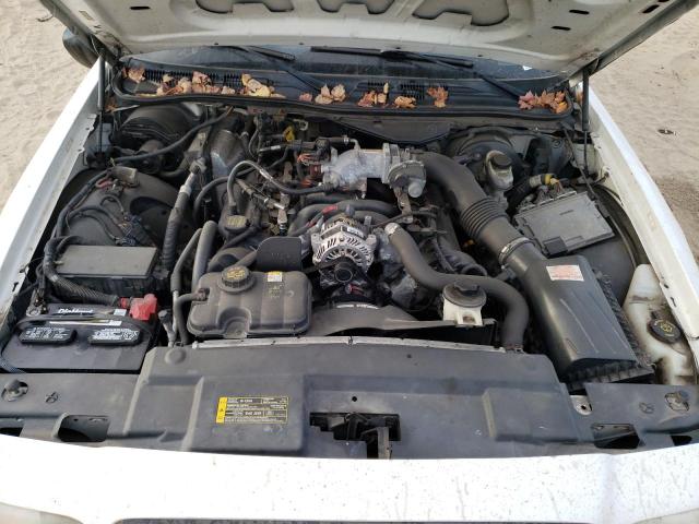 Photo 10 VIN: 2FABP7BV8BX168503 - FORD CROWN VIC 