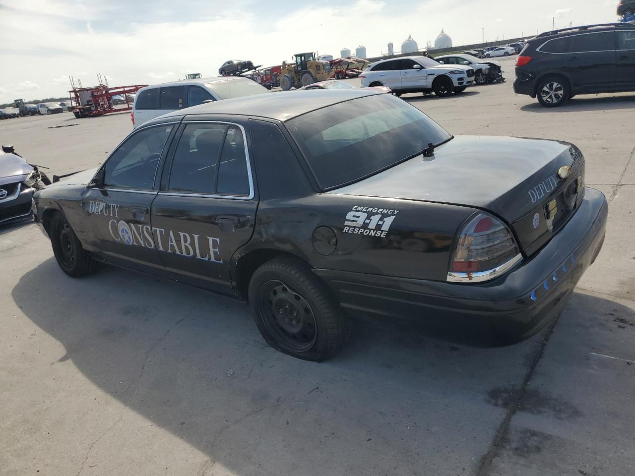 Photo 1 VIN: 2FABP7BV9AX139140 - FORD CROWN VICTORIA 