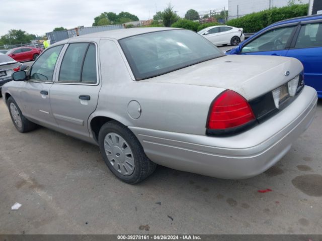 Photo 2 VIN: 2FABP7BVXBX110960 - FORD CROWN VICTORIA 