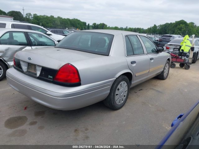 Photo 3 VIN: 2FABP7BVXBX110960 - FORD CROWN VICTORIA 