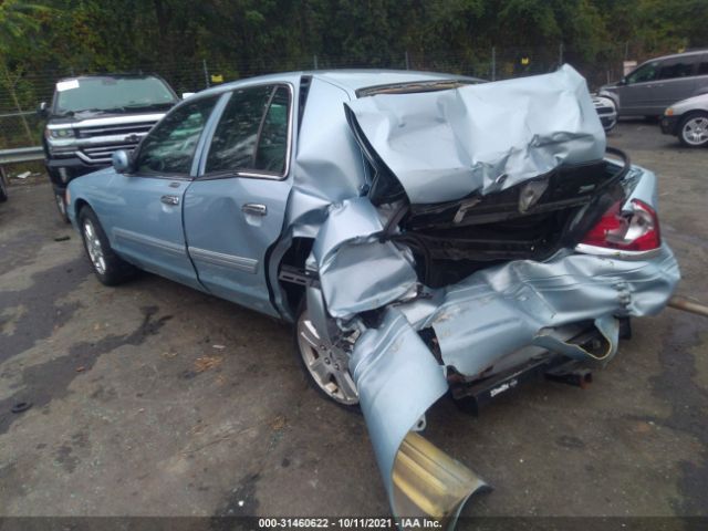 Photo 2 VIN: 2FABP7EV3BX128566 - FORD CROWN VICTORIA 