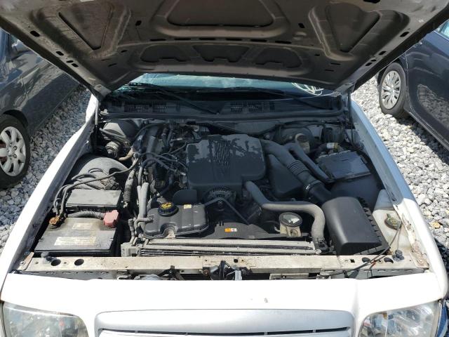 Photo 10 VIN: 2FABP7EV4AX113766 - FORD CROWN VIC 