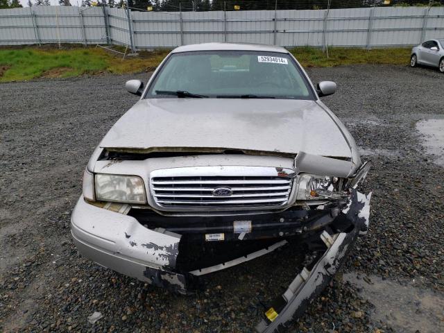 Photo 4 VIN: 2FABP7EV4BX174777 - FORD CROWN VIC 