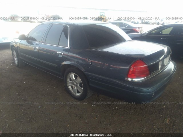 Photo 2 VIN: 2FABP7EV5BX132439 - FORD CROWN VICTORIA 