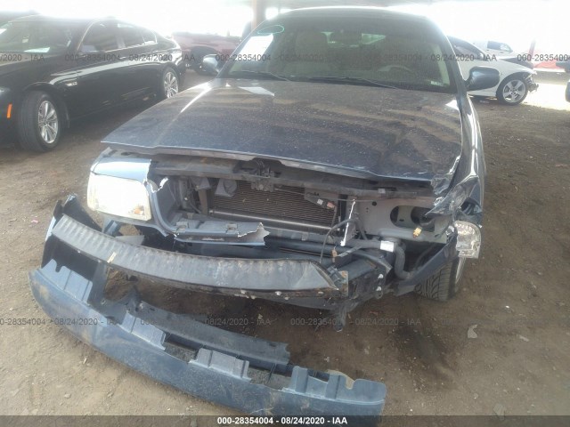 Photo 5 VIN: 2FABP7EV5BX132439 - FORD CROWN VICTORIA 