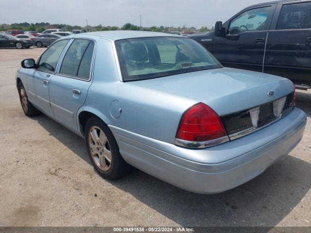 Photo 2 VIN: 2FABP7EV6BX183951 - FORD CROWN VICTORIA 