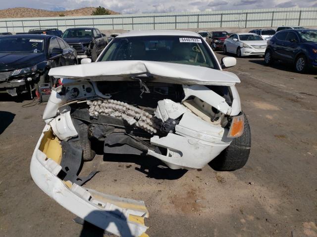 Photo 4 VIN: 2FABP7EV7BX150411 - FORD CROWN VIC 