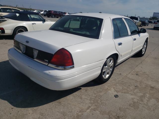 Photo 3 VIN: 2FABP7EV7BX175258 - FORD CROWN VIC 