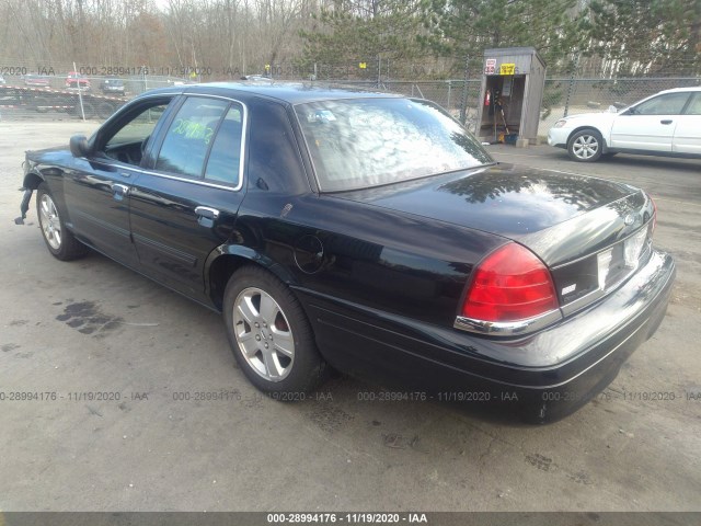 Photo 2 VIN: 2FABP7EVXAX139207 - FORD CROWN VICTORIA 