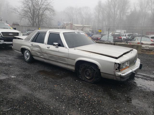 Photo 3 VIN: 2FACP74F2LX108566 - FORD CROWN VIC 