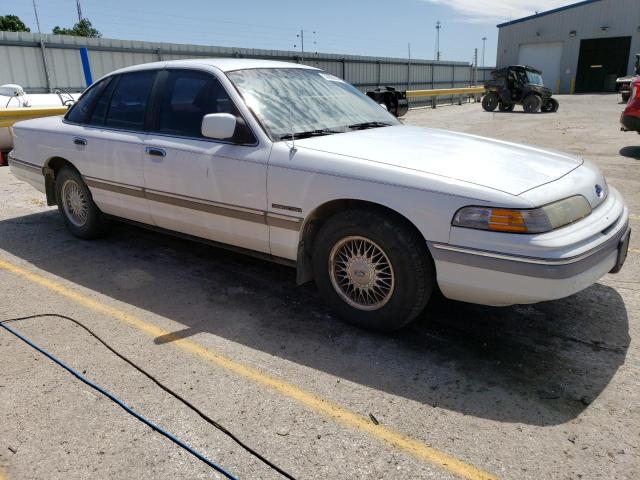 Photo 3 VIN: 2FACP74W4NX102092 - FORD CROWN VIC 