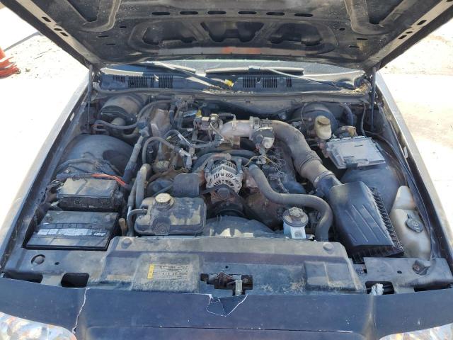 Photo 10 VIN: 2FAFP71V58X127984 - FORD CROWN VIC 