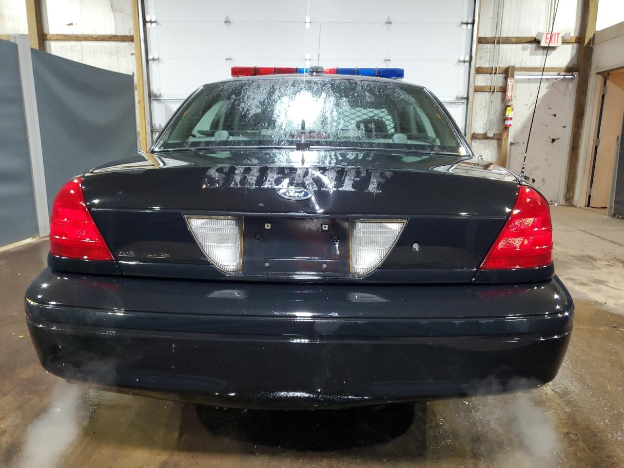 Photo 5 VIN: 2FAFP71W05X112524 - FORD CROWN VICTORIA 