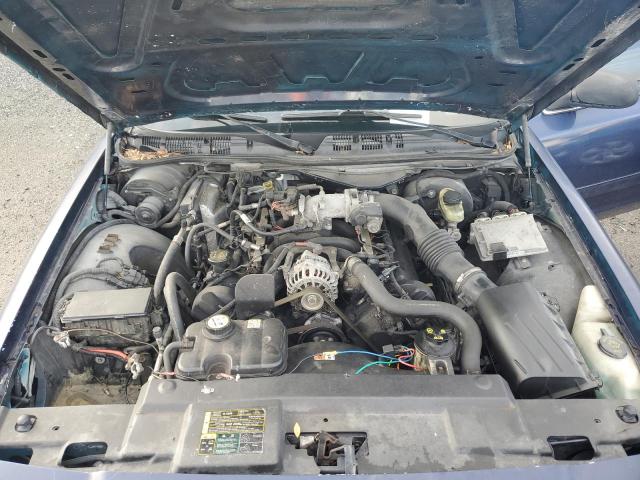 Photo 10 VIN: 2FAFP71W15X141773 - FORD CROWN VIC 