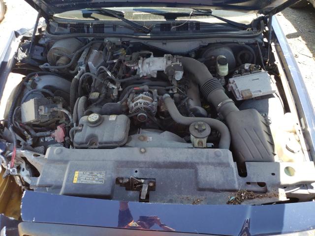 Photo 10 VIN: 2FAFP71W37X114612 - FORD CROWN VIC 