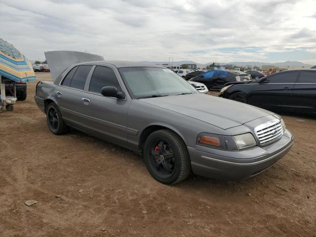 Photo 3 VIN: 2FAFP71W55X133305 - FORD CROWN VIC 