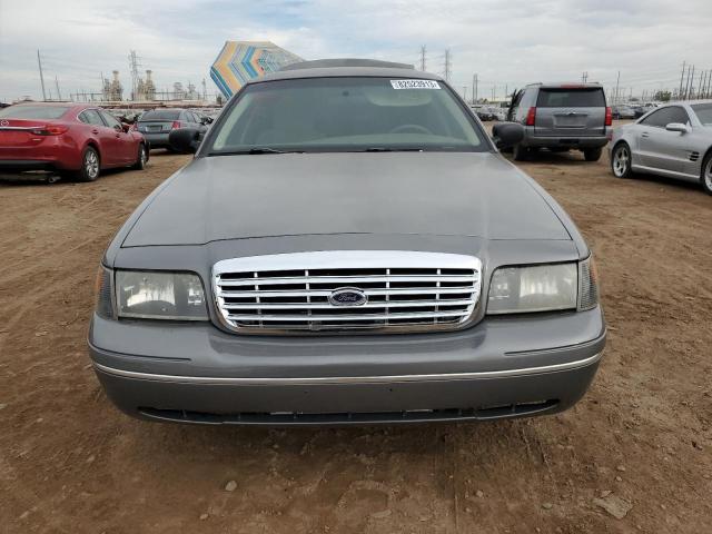 Photo 4 VIN: 2FAFP71W55X133305 - FORD CROWN VIC 