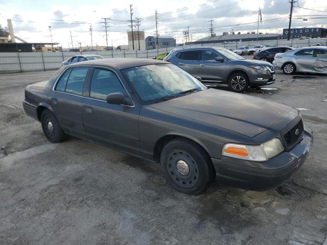 Photo 3 VIN: 2FAFP71W74X152002 - FORD CROWN VIC 