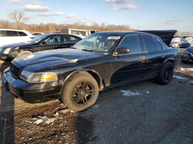 Photo 0 VIN: 2FAFP71W83X133313 - FORD CROWN VIC 