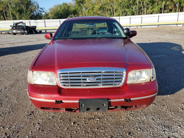 Photo 4 VIN: 2FAFP71WXWX180234 - FORD CROWN VIC 