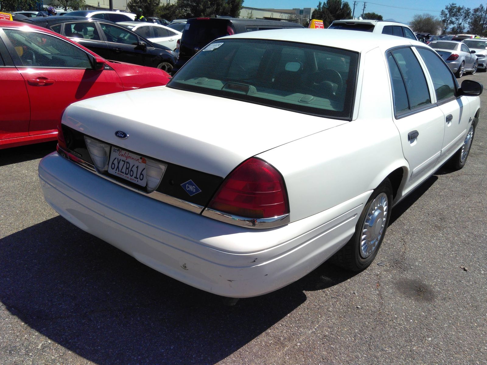 Photo 1 VIN: 2FAFP72911X191222 - FORD CROWN VICTORIA 