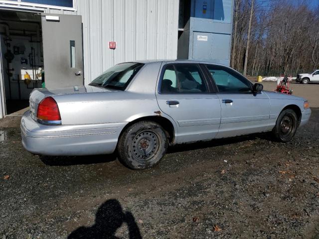 Photo 2 VIN: 2FAFP73W1YX213735 - FORD CROWN VIC 