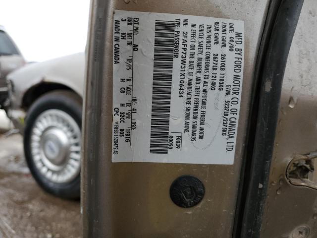 Photo 11 VIN: 2FAFP73W31X106434 - FORD CROWN VIC 