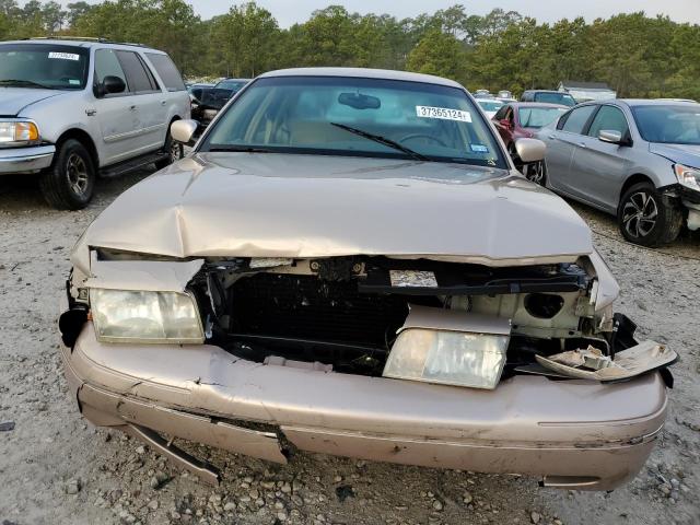 Photo 4 VIN: 2FAFP73W3WX135603 - FORD CROWN VIC 