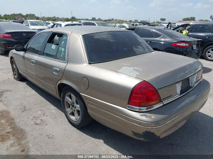 Photo 2 VIN: 2FAFP73W73X123563 - FORD CROWN VICTORIA 