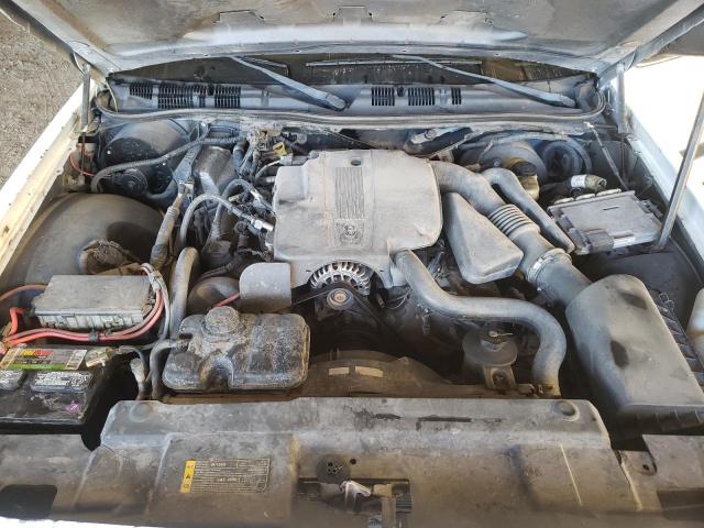 Photo 10 VIN: 2FAFP74V28X126397 - FORD CROWN VIC 