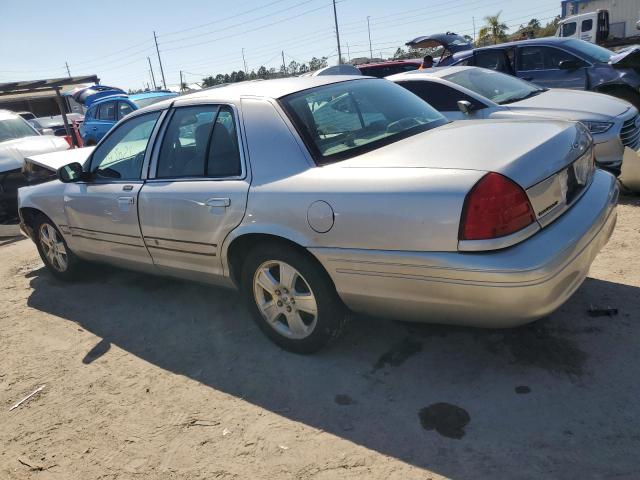 Photo 1 VIN: 2FAFP74V47X118302 - FORD CROWN VIC 