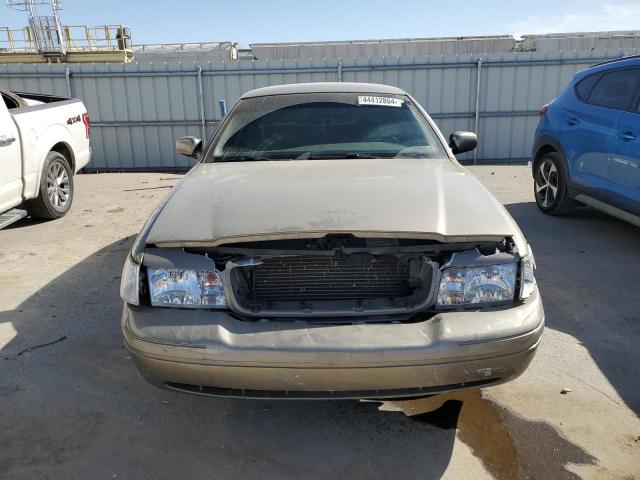 Photo 4 VIN: 2FAFP74W01X140118 - FORD CROWN VIC 