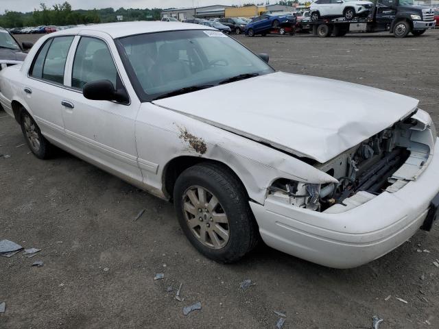 Photo 3 VIN: 2FAFP74W06X126632 - FORD CROWN VIC 