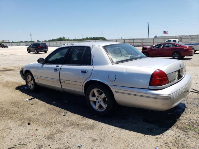 Photo 1 VIN: 2FAFP74W13X152555 - FORD CROWN VIC 