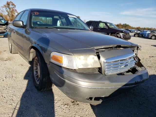 Photo 8 VIN: 2FAFP74W1YX123600 - FORD CROWN VIC 