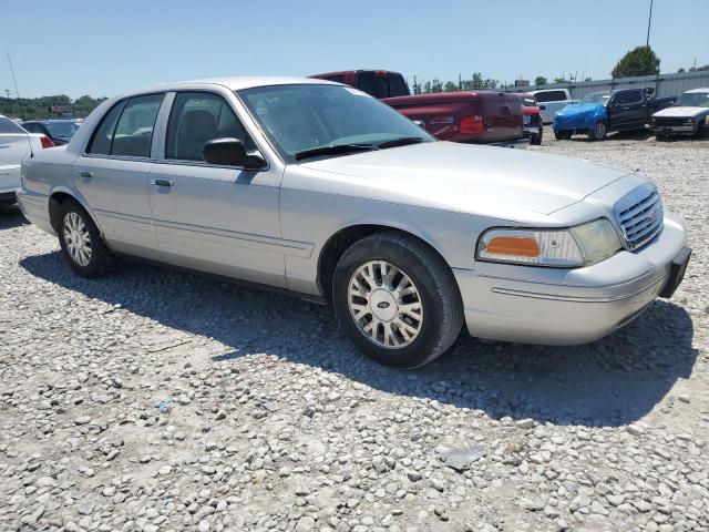 Photo 3 VIN: 2FAFP74W25X162997 - FORD CROWN VIC 