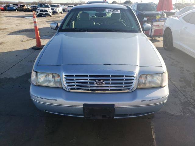 Photo 4 VIN: 2FAFP74W63X127750 - FORD CROWN VIC 