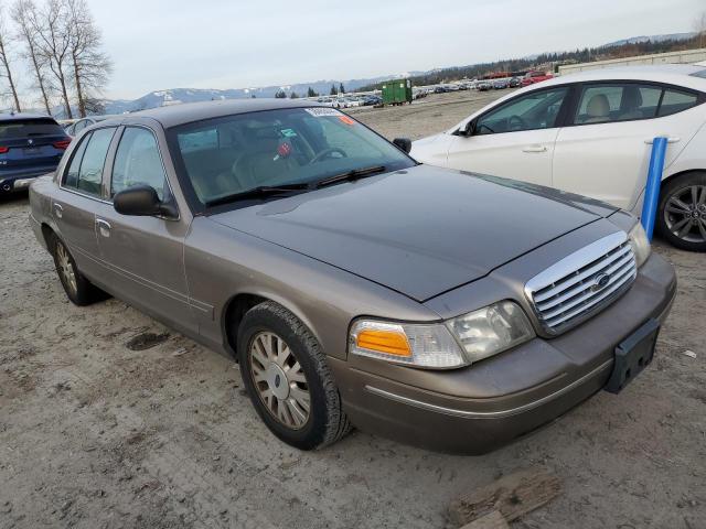 Photo 3 VIN: 2FAFP74W64X168591 - FORD CROWN VIC 