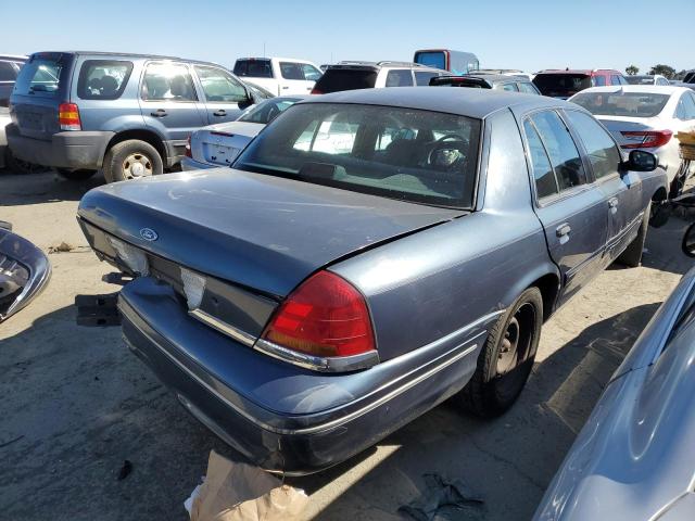 Photo 2 VIN: 2FAFP74W6WX135951 - FORD CROWN VIC 