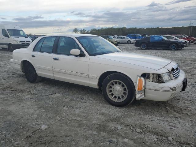 Photo 3 VIN: 2FAFP74W8WX128435 - FORD CROWN VIC 