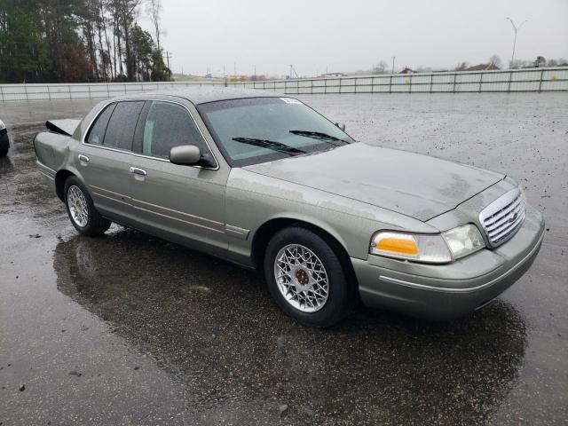 Photo 3 VIN: 2FAFP74W8WX138740 - FORD CROWN VIC 