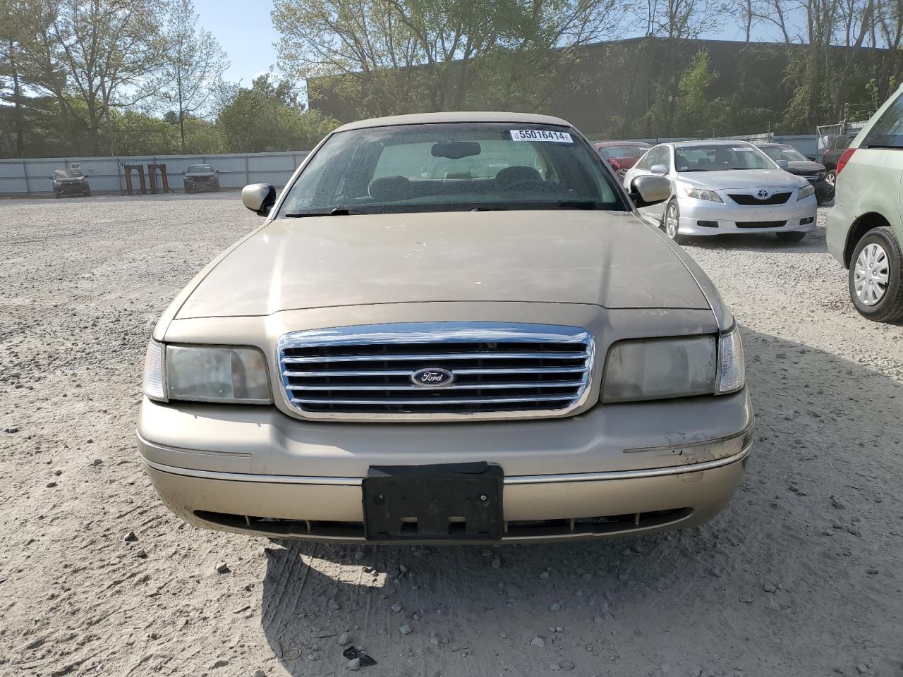 Photo 4 VIN: 2FAFP74W9XX177760 - FORD CROWN VICTORIA 