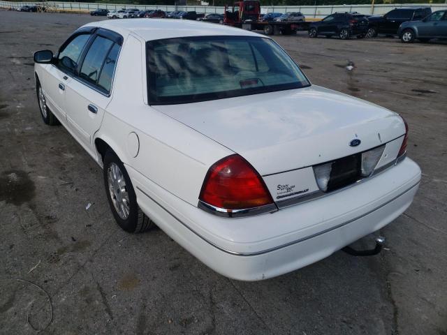 Photo 2 VIN: 2FAFP74WX3X134801 - FORD CROWN VIC 