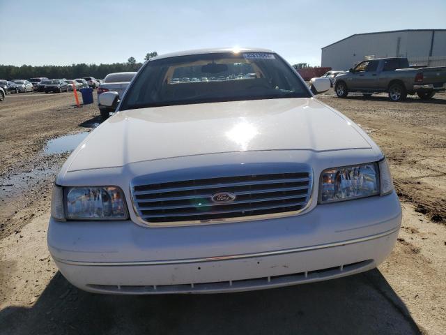 Photo 4 VIN: 2FAFP74WXWX117758 - FORD CROWN VIC 