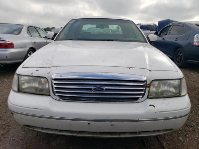 Photo 4 VIN: 2FAFP74WXWX120787 - FORD CROWN VIC 