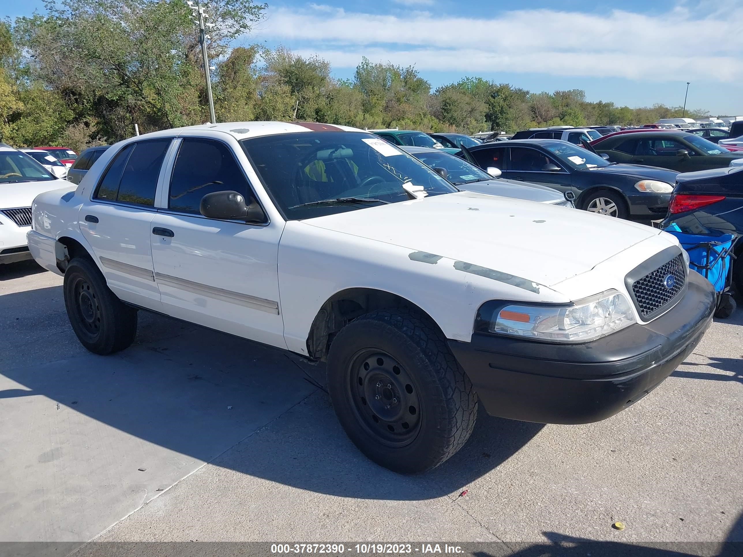 Photo 0 VIN: 2FAHP71V19X112182 - FORD CROWN VICTORIA 