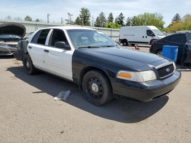 Photo 3 VIN: 2FAHP71V29X143845 - FORD CROWN VIC 